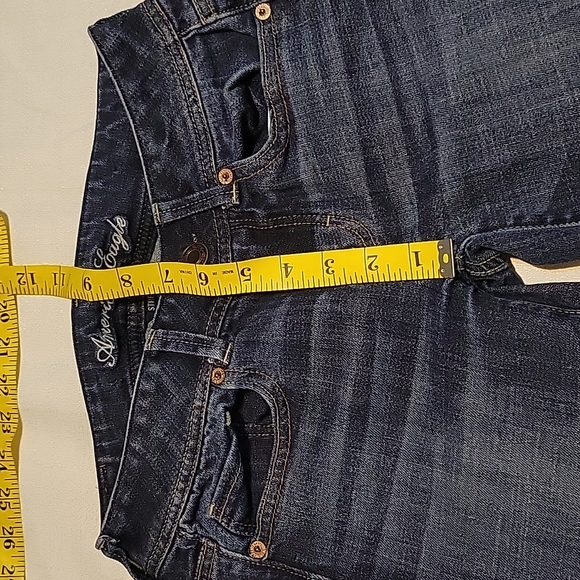 American Eagle dark wash mid rise original boot jeans Women's size 0 short - Picture 3 of 6